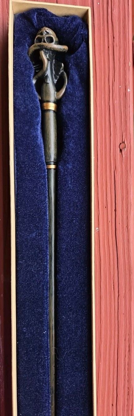Wizarding World of Harry Potter Death Eater Skull Magic Wand Universal Studios